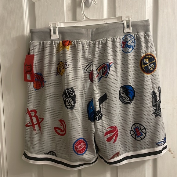 Ultra Game NBA Logo Shorts - Picture 2 of 2